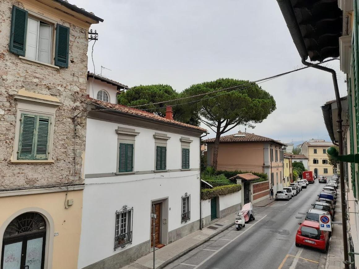 B&B Villino Luschi Pisa Centro Luaran gambar