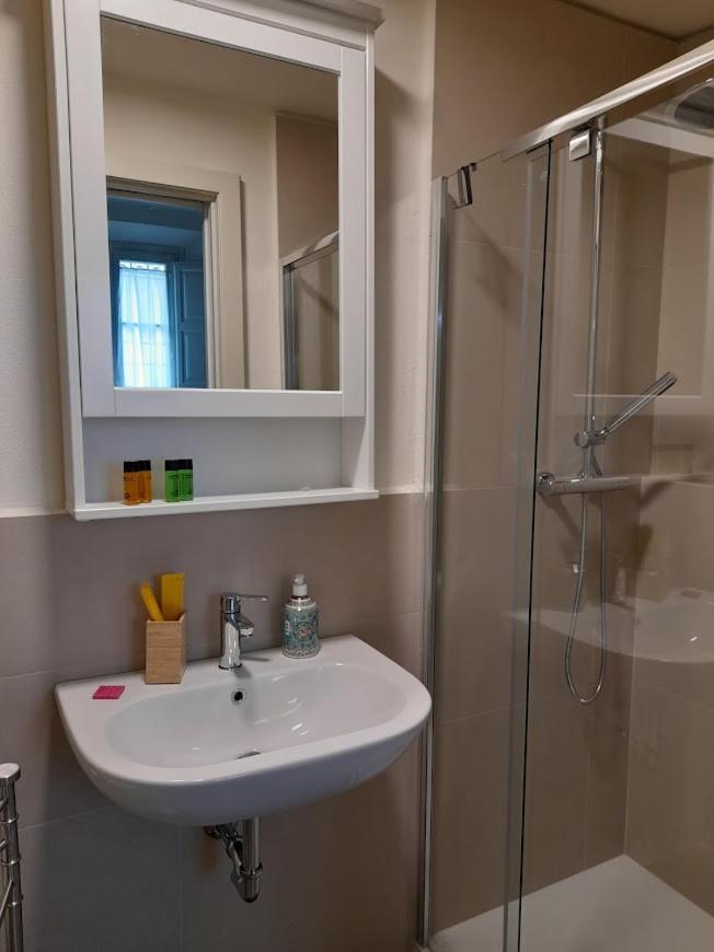 B&B Villino Luschi Pisa Centro Luaran gambar